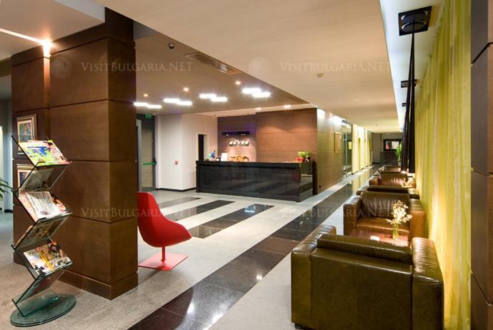 Park Hotel Romantica Svilengrad Eksteriør billede