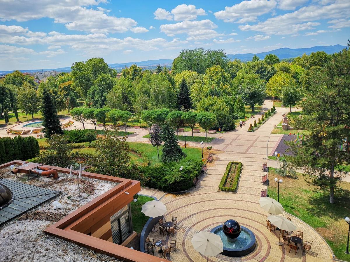 Park Hotel Romantica Svilengrad Eksteriør billede